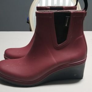 Tretorn ankle rain boots